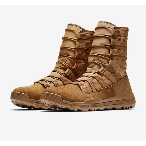 Nike SFB Gen 2 8" Tactical Coyote/Coyote/Coyote Size 5 Men’s 7 Women’s NWOT - Picture 1 of 12